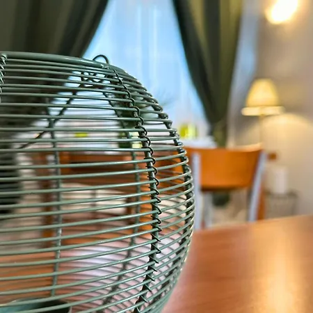 Domus Derthona Perosi Apartment